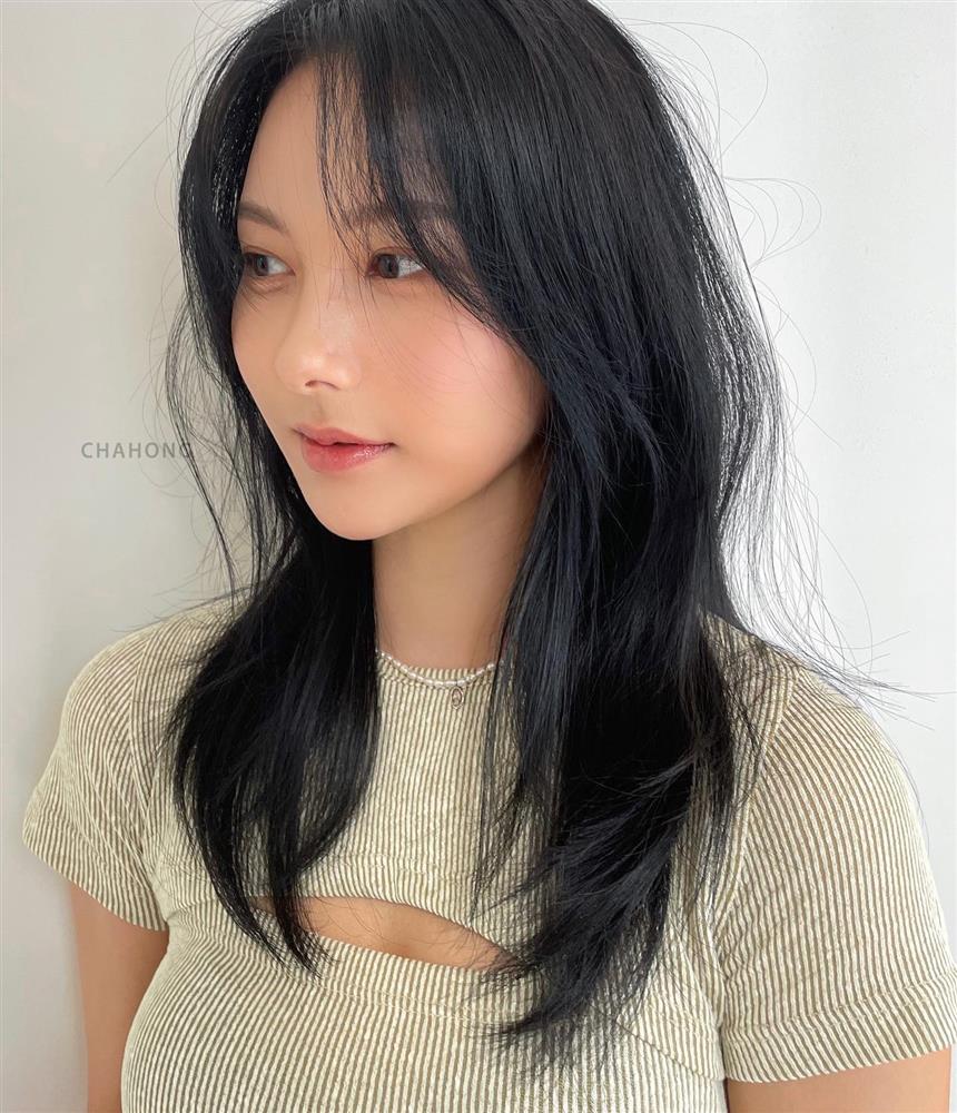 Quên tóc xoăn đi, 4 kiểu tóc thẳng này mới là chìa khóa để nhan sắc thăng hạng, trẻ trung hơn tuổi-10