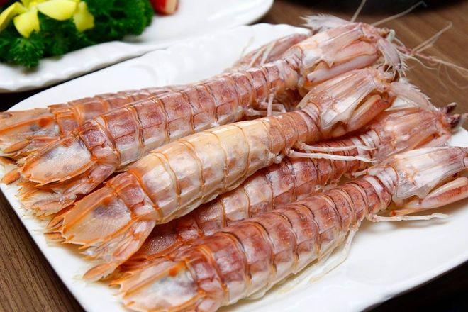 Loại tôm siêu to khổng lồ, đắt hơn cả tôm hùm nhập khẩu, nhà giàu đua nhau săn lùng-2