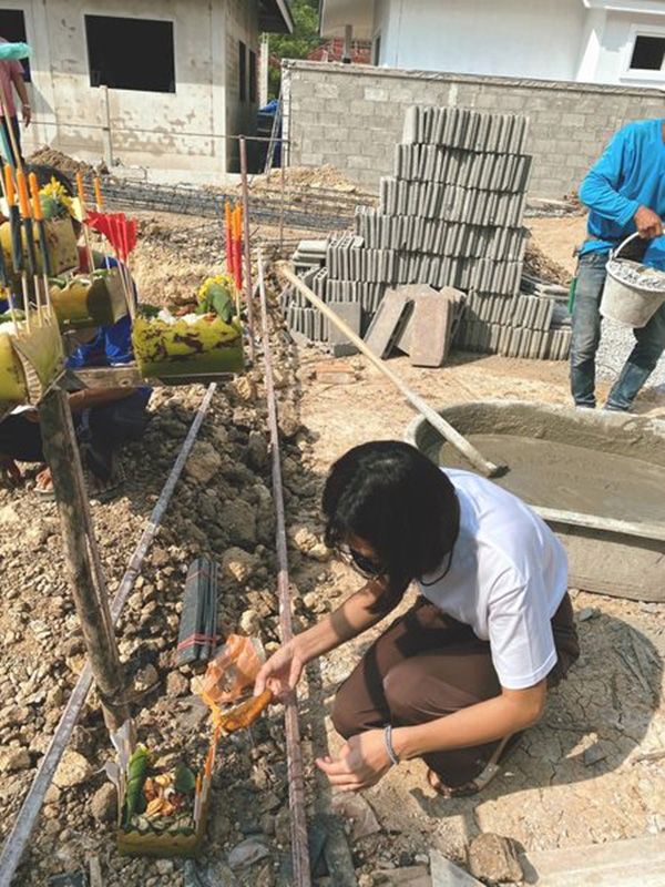 Ngôi nhà 1 tầng lửng ấn tượng, dù tối giản nhưng vẫn đẹp lạ thường-16