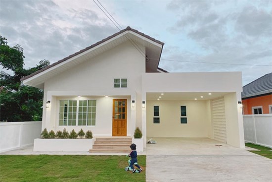 Ngôi nhà 1 tầng lửng ấn tượng, dù tối giản nhưng vẫn đẹp lạ thường