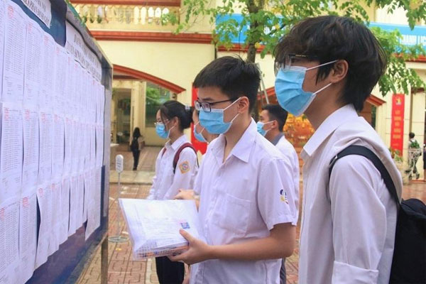 Hiệu trưởng lên tiếng về thông tin ép học sinh yếu, kém không thi vào lớp 10-1