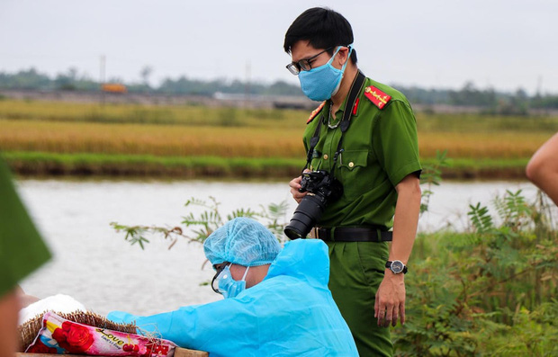 Thi thể đàn ông bị trói nổi trên sông: Con gái gào khóc gọi cha ơi ở hiện trường-3