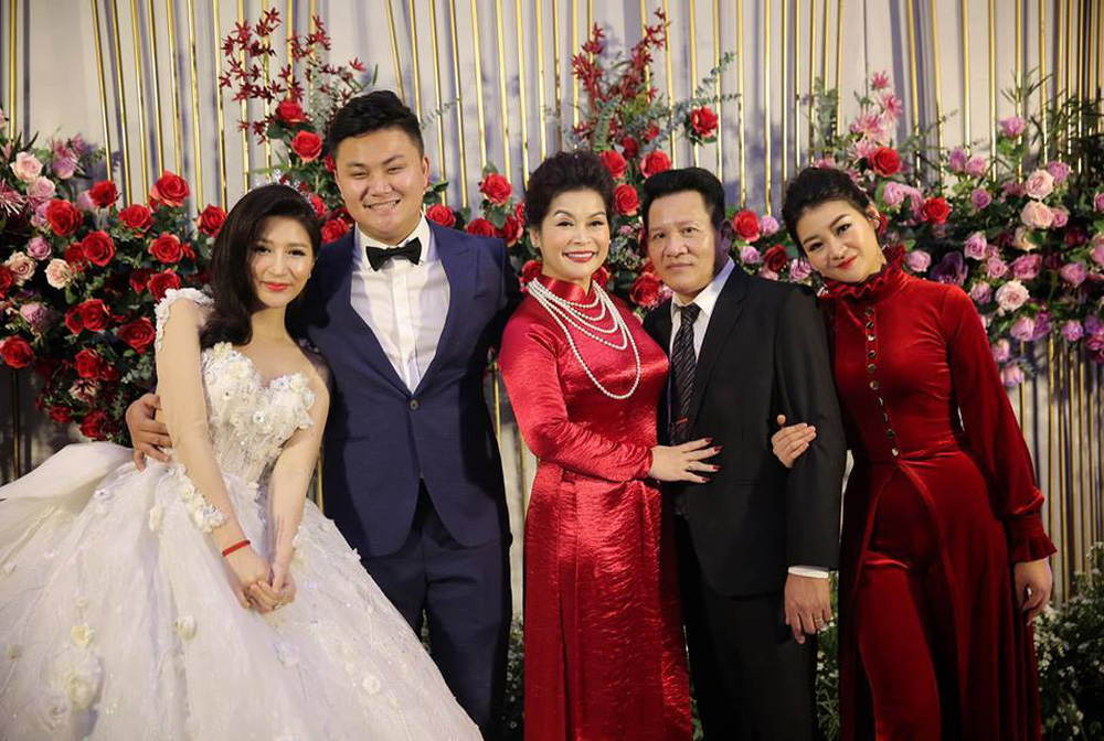 Cựu hotgirl Vân Navy: Cuộc sống giàu có, không chịu mua kim cương, hàng hiệu là chồng mắng-4