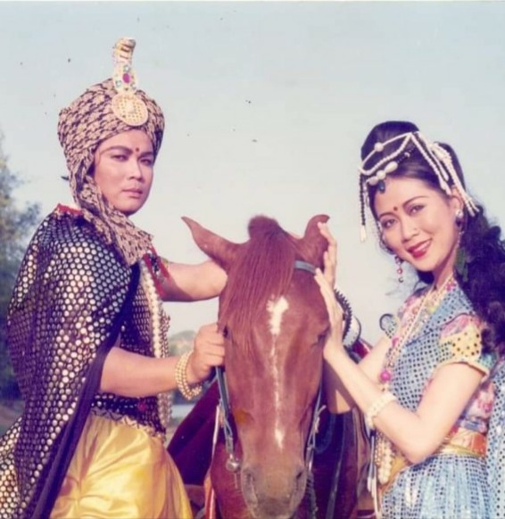 Công Hậu: Sống viên mãn, dám nhìn thẳng sự trác táng của nghệ sĩ, hé lộ về Diễm Hương-2