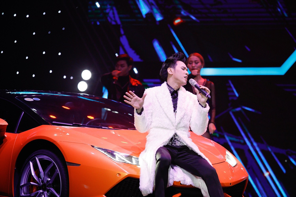 Ca sĩ Nguyên Vũ ở tuổi U50: Độc thân, sở hữu dinh thự 1000 m2, 12 phòng ngủ-4