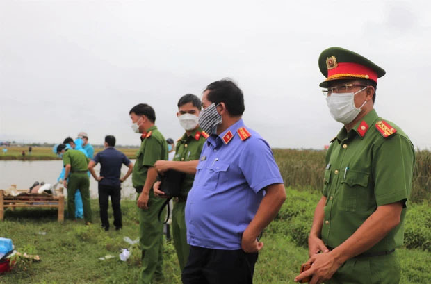 Vụ thi thể bị trói chân tay nổi trên sông: Nạn nhân từng nhiều lần tự tử-2