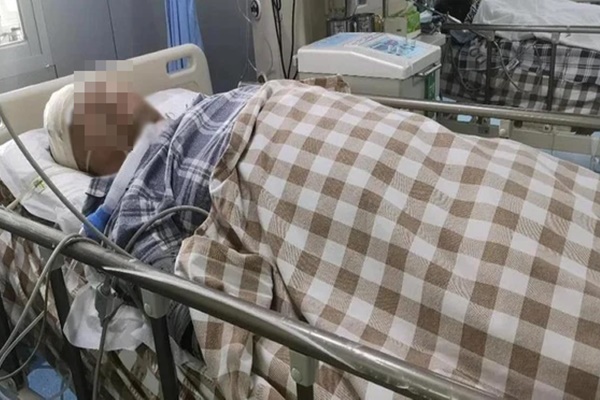 Chàng trai 23 tuổi đang khỏe mạnh bỗng lên cơn đột quỵ, liệt nửa người vì có 5 thói xấu trong sinh hoạt hằng ngày-3