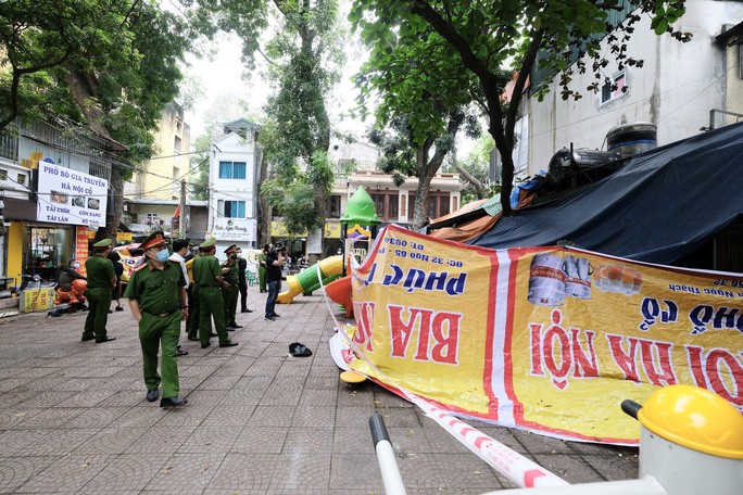 CLIP: Hiện trường vụ cháy kinh hoàng khiến 5 người tử vong, 2 người bị thương-3