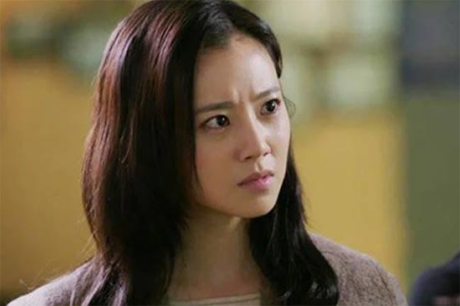 Mừng thọ mẹ chồng tôi biếu phong bì 20 triệu, em dâu mắng tôi ngay tại chỗ, cách làm của mẹ chồng khiến tôi bật cười-1