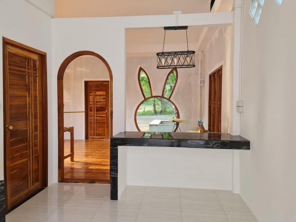 Ngôi nhà cấp bốn được cải tạo từ căn nhà cũ dột nát, dân mạng trầm trồ vì xinh xỉu, nhà có trẻ nhỏ chắc chắn thích mê-9