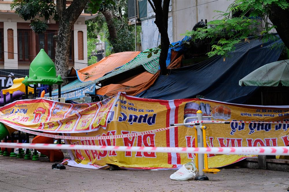 Vụ cháy ở Kim Liên: Công an bác thông tin phóng hỏa gây xôn xao; 7 nạn nhân cùng chạy lên tầng 2 nhưng chỉ có 2 người kịp thoát-7