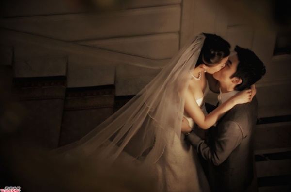 Siêu đám cưới 2300 tỷ đồng của con trai Vua đồ chơi: Bố mẹ chồng tặng con dâu quà 1900 tỷ và cuộc sống một bước lên tiên của cô gái trong hào môn!-12