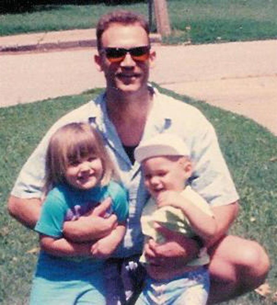 Đứa trẻ 11 tháng tuổi bị bố ruột tiêm máu có HIV, 24 năm sau viết nên câu chuyện chưa từng có trong lịch sử y học, chấn động cả thế giới-2