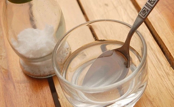 30 phút sau khi thức dậy buổi sáng: 4 loại nước không nên uống vì sẽ sinh độc tố, 1 loại nên uống đúng cách để kéo dài tuổi thọ-4