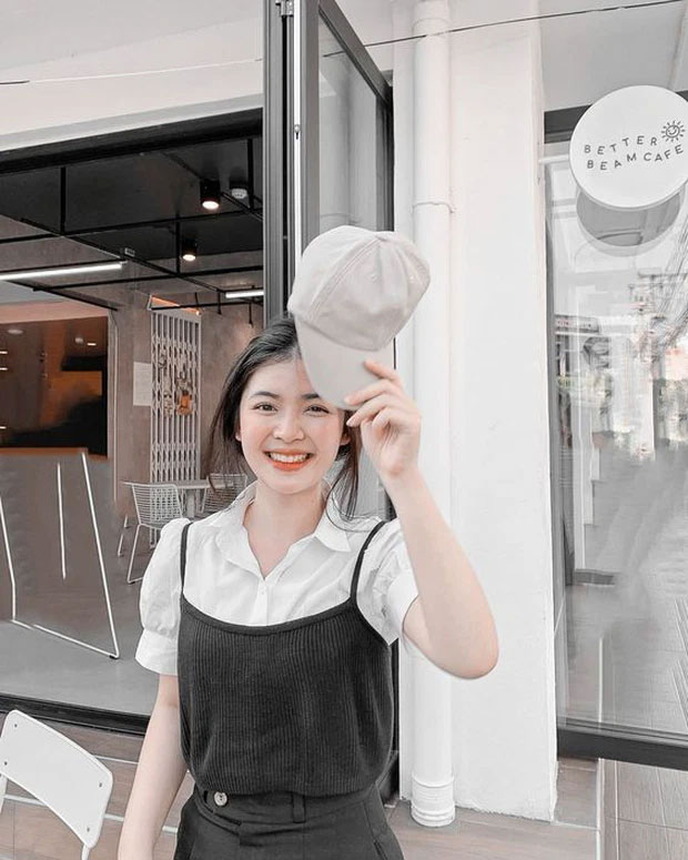 Xăng tiếp tục TĂNG, để tiết kiệm hơn cô gái chuyển qua chỉ sử dụng TIỀN MẶT: Vì sao?-2