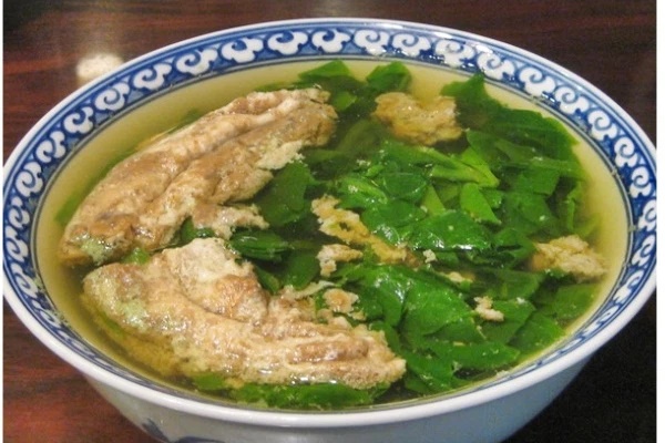 Rau nhà quê người Việt hay dùng nấu canh cua, người Nhật cực kỳ yêu thích: Tận dụng sẽ nhuận tràng, khỏe ruột, giải nhiệt tốt-2