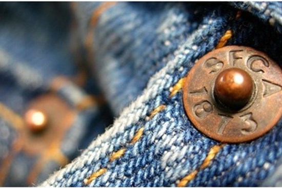 Hóa ra những chiếc đinh tán nhỏ trên quần jeans có tác dụng này, nhưng đa số chúng ta không biết