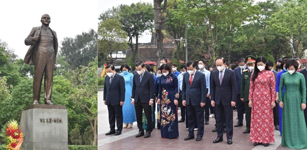 Lãnh đạo Thành phố dâng hoa kỷ niệm 152 năm Ngày sinh V.I.Lênin-1