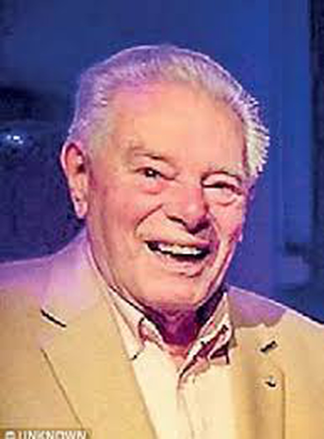 Những bác sĩ thụ tinh nhân tạo khiến cả thế giới rùng mình: Tự cấy tinh trùng cho hàng loạt bệnh nhân, có người rải tới 50 người con khắp vùng-4