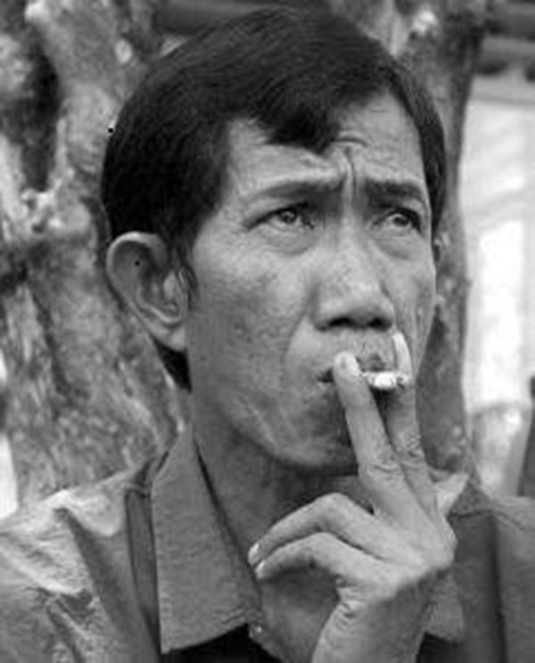 Vụ án kinh thiên động địa: Gã phù thủy nhẫn tâm sát hại 42 phụ nữ, ép nạn nhân tự đào mồ chôn thân, còn có hành động quái dị sau đó-1