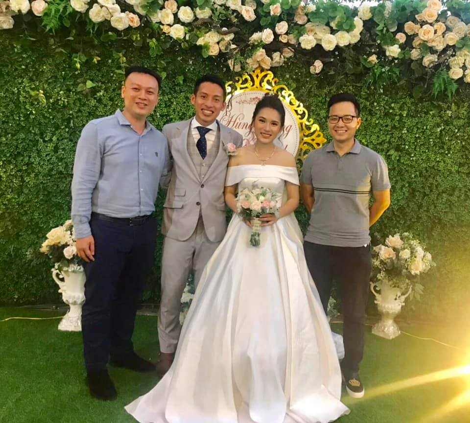 Bình luận dạo trên Facebook, vợ BTV Quang Việt (VTV1) vô tình làm lộ lương chồng, đã thế còn khiến chồng nở mũi khi kể những điều này-7