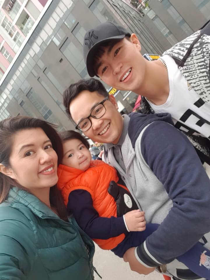 Bình luận dạo trên Facebook, vợ BTV Quang Việt (VTV1) vô tình làm lộ lương chồng, đã thế còn khiến chồng nở mũi khi kể những điều này-8