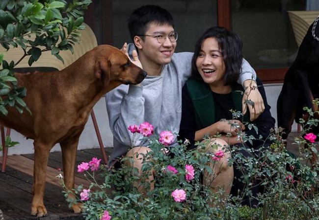 Diva Mỹ Linh sống an yên, viên mãn trong biệt phủ nhiều cây xanh nên tuổi U50 vẫn trẻ đẹp-3