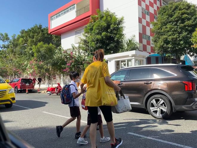 Á hậu Vbiz làm mẹ đơn thân: 2 lần trốn chạy trước đám cưới, chi 1,4 tỷ đồng để bầu song sinh và lời hứa chuyện nuôi dạy 4 con!-12