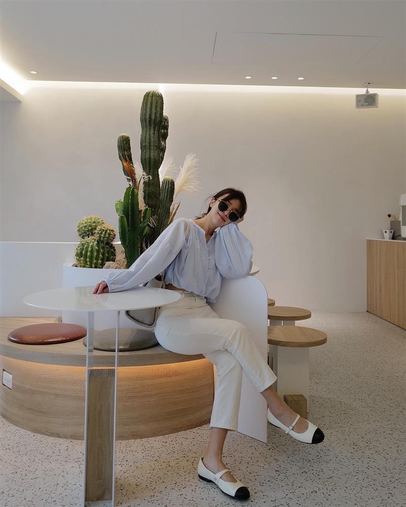 3 cách lên đồ lười biếng của gái Hàn: Chẳng cần nhọc công suy nghĩ vẫn đẹp và sang tuyệt đối-4