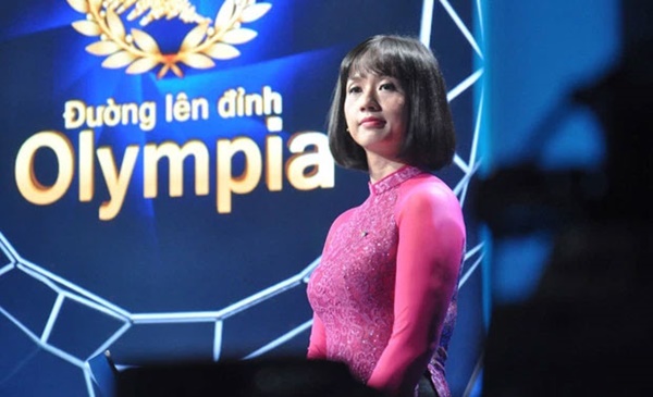 Nguyễn Tùng Chi - MC từng là linh hồn của Đường Lên Đỉnh Olympia: Đời tư cực kín tiếng, sếp nữ quyền lực ở VTV-1