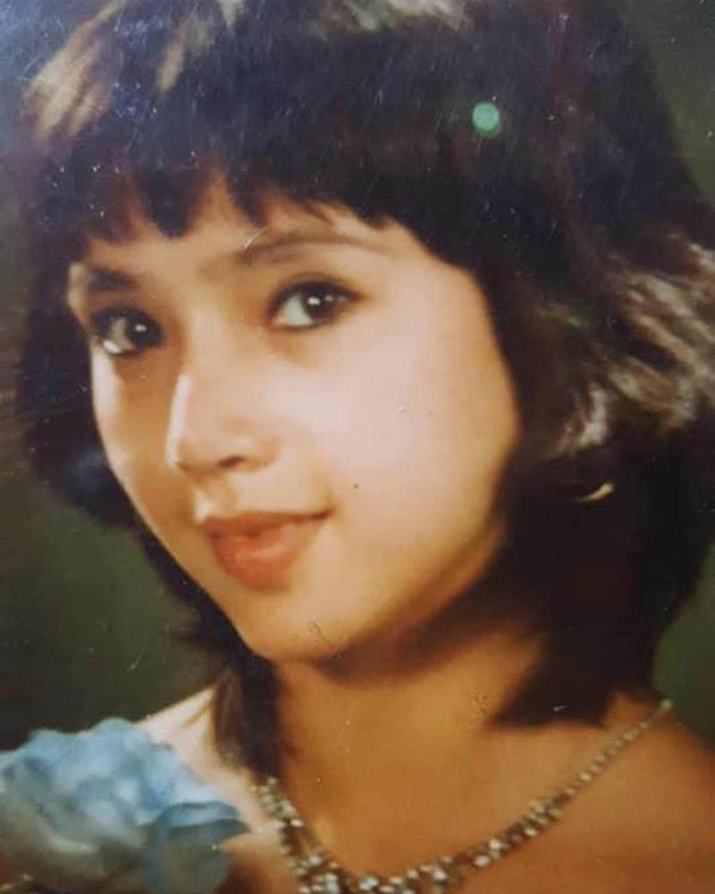 Thời trẻ được ví đẹp như tượng thạch cao, cuộc sống của NSND Lan Hương ra sao ở tuổi 62?-6