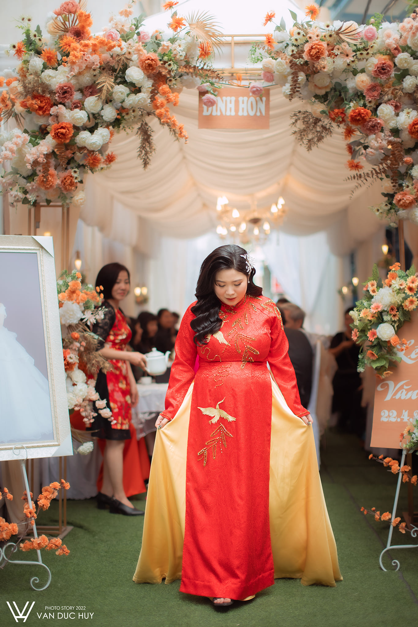 Cô dâu bụng bầu 5 tháng quẩy trong ngày ăn hỏi: Gái xinh Hải Phòng đồng ý lấy chồng cách 1700km sau 2 lần gặp mặt-5