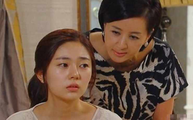 Bị đuổi khỏi nhà vì không chịu sinh con thứ 2, đến khi tôi tự tay làm nên tất cả, chồng lại đến năn nỉ xin hòa giải-1