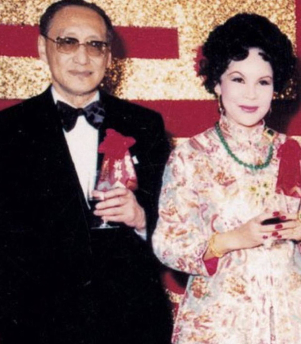 Thảm họa dao kéo showbiz: Làm tiểu tam bên cạnh đại gia đáng tuổi bố, điên cuồng thẩm mỹ cũng vì níu giữ nhân tình-3