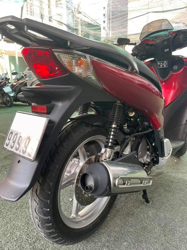 Ra giá 2 tỷ đồng vì bốc được biển ngũ quý 666.66, chủ xe Honda SH được CĐM tiếp lời: Xe này phải 6 tỷ đồng mới đúng-5