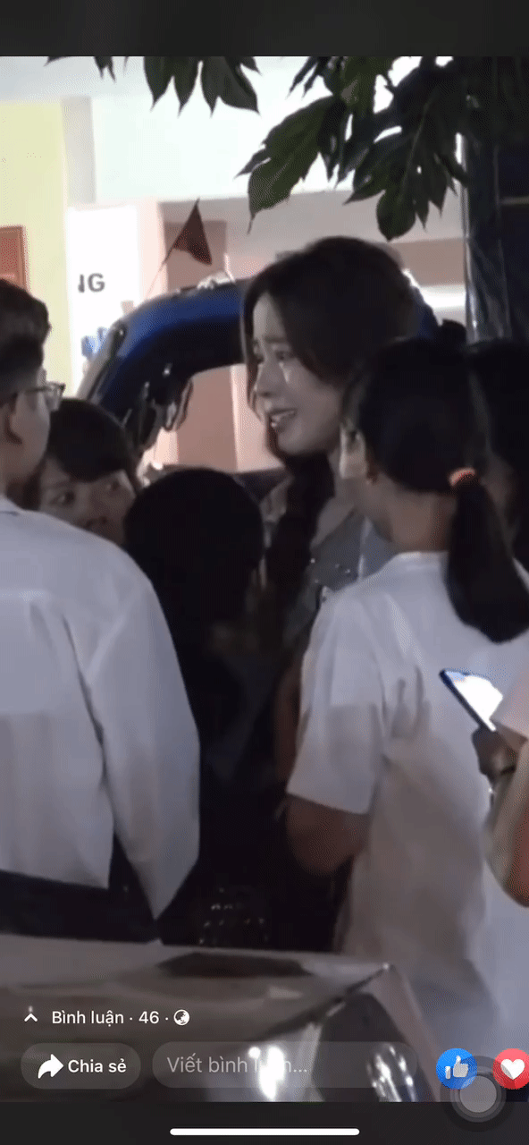 Rộ clip Nam Em khóc nức nở sau đêm Chung khảo Miss World, nguyên do vì phần thi gây tranh cãi?-1