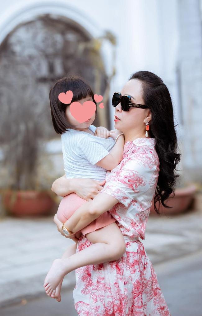 Phượng Chanel tiết lộ ngoại hình và tính cách tuổi lên 3 của con gái Quách Ngọc Ngoan-1