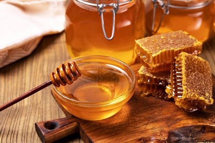 Cho thêm mật ong vào loại đồ uống này sẽ có hiệu quả chống ung thư tốt, ngăn ngừa được lão hóa, phụ nữ tuổi 40 càng nên dùng