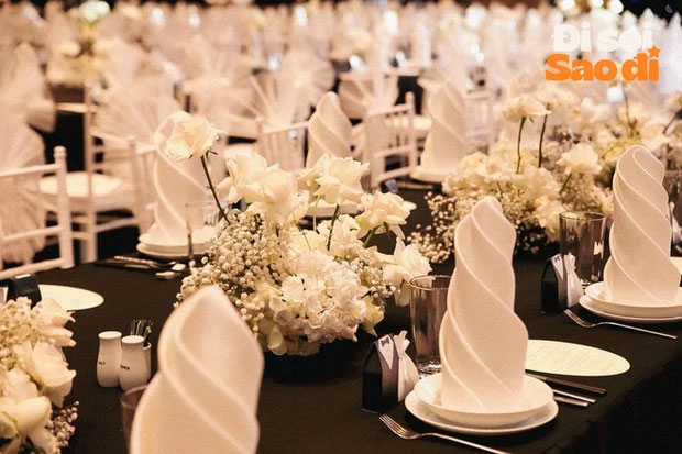 Netizen nổ ra tranh cãi trái chiều bộ váy cưới của Phương Trinh Jolie, nguyên do vì điều này?-8