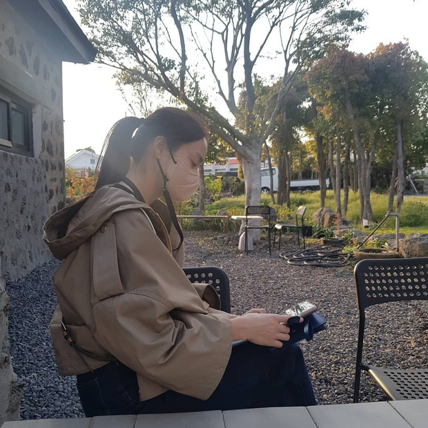 Bắt gặp Bi Rain và Kim Tae Hee bí mật hẹn hò ở nhà hàng Việt Nam: Chồng nhờ vợ quay clip rồi phán 1 câu gây sốt về món Việt-4