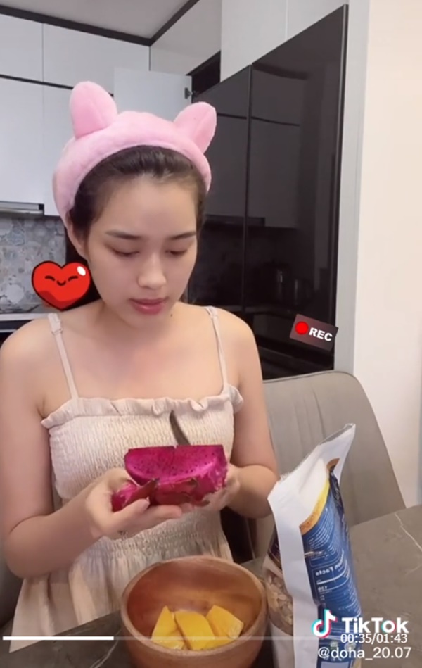 Hoa hậu Đỗ Thị Hà có body thon gọn, làn da căng mịn nhờ sáng nào cũng ăn 1 món này, vừa ngon vừa có lợi cho đường huyết-4