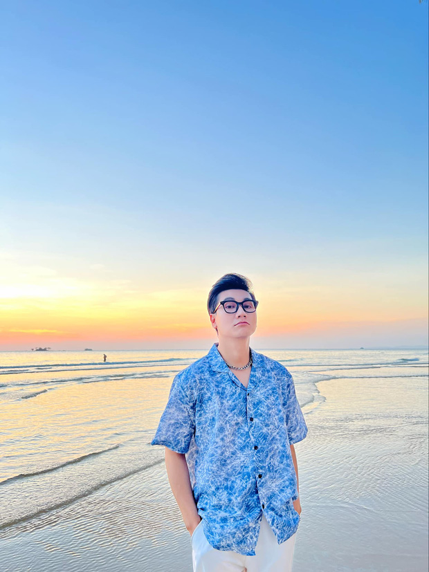 MC Công Tố: Giành cú đúp giải thưởng truyền hình từ năm 21 tuổi, vượt qua căn bệnh mất thính lực ghi dấu ấn tại VTV-8