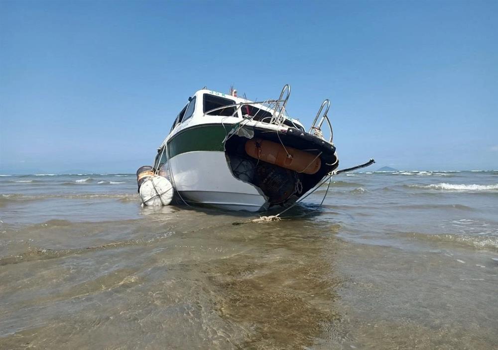 Lý do sau 2 tháng vẫn chưa công bố nguyên nhân vụ chìm ca nô làm 17 người chết-2