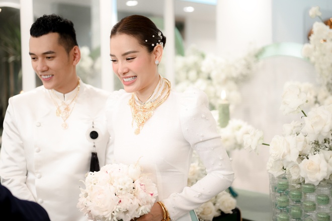 Tiết lộ cơ ngơi tiền tỷ của cặp sao mới cưới Phương Trinh Jolie - Lý Bình-2