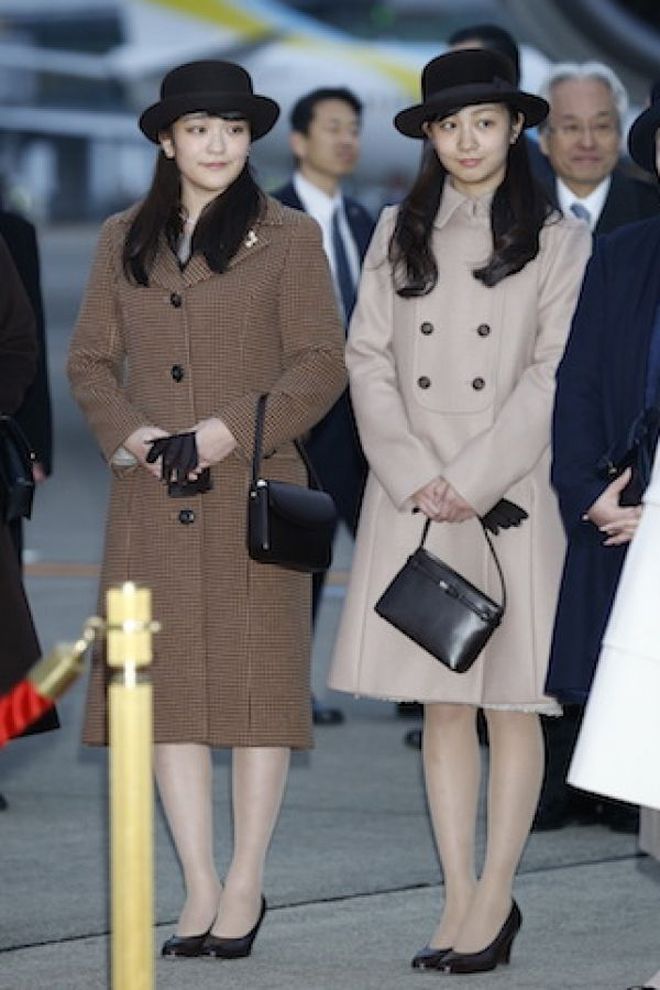Cặp chị em Công chúa Nhật trái ngược: Cùng sinh ra trong hoàng tộc, đều xinh đẹp và tài giỏi nhưng cuộc đời sao quá khác nhau-6