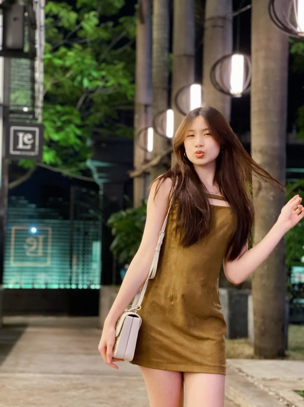 Con gái 16 tuổi cao lớn, xinh đẹp như hoa hậu của nhạc sĩ Lưu Thiên Hương-7