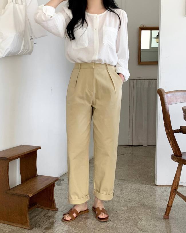 Vụng mix đồ đến mấy thì khi mặc trang phục màu be, chị em cũng ghi trọn điểm tinh tế-1