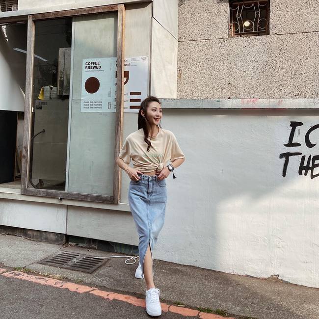 Vụng mix đồ đến mấy thì khi mặc trang phục màu be, chị em cũng ghi trọn điểm tinh tế-12