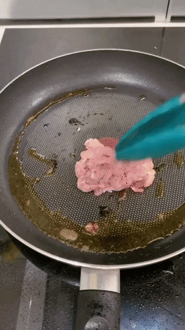 Món này làm chưa tới 15 phút mà đảm bảo ai ăn cũng khen tấm tắc, không chê vào đâu được-3