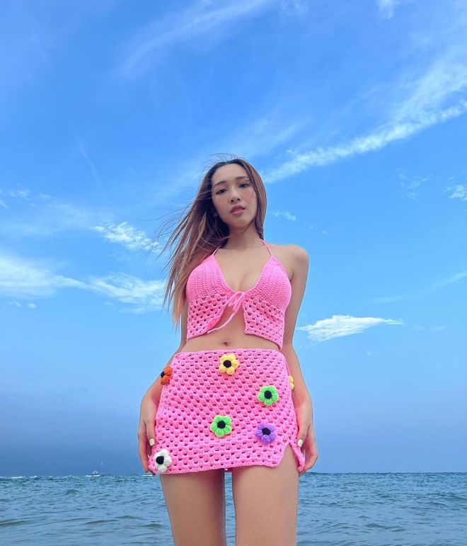 Xanh lá và hồng năm nay hot hơn cả tím nhưng mix đồ thế nào để có ảnh trăm like-3